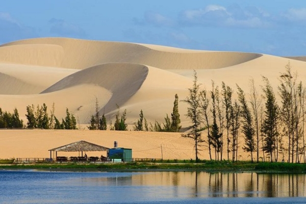 Bàu Trắng Phan Thiết