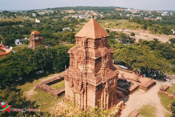 Tháp Po Sah Inư Phan Thiết